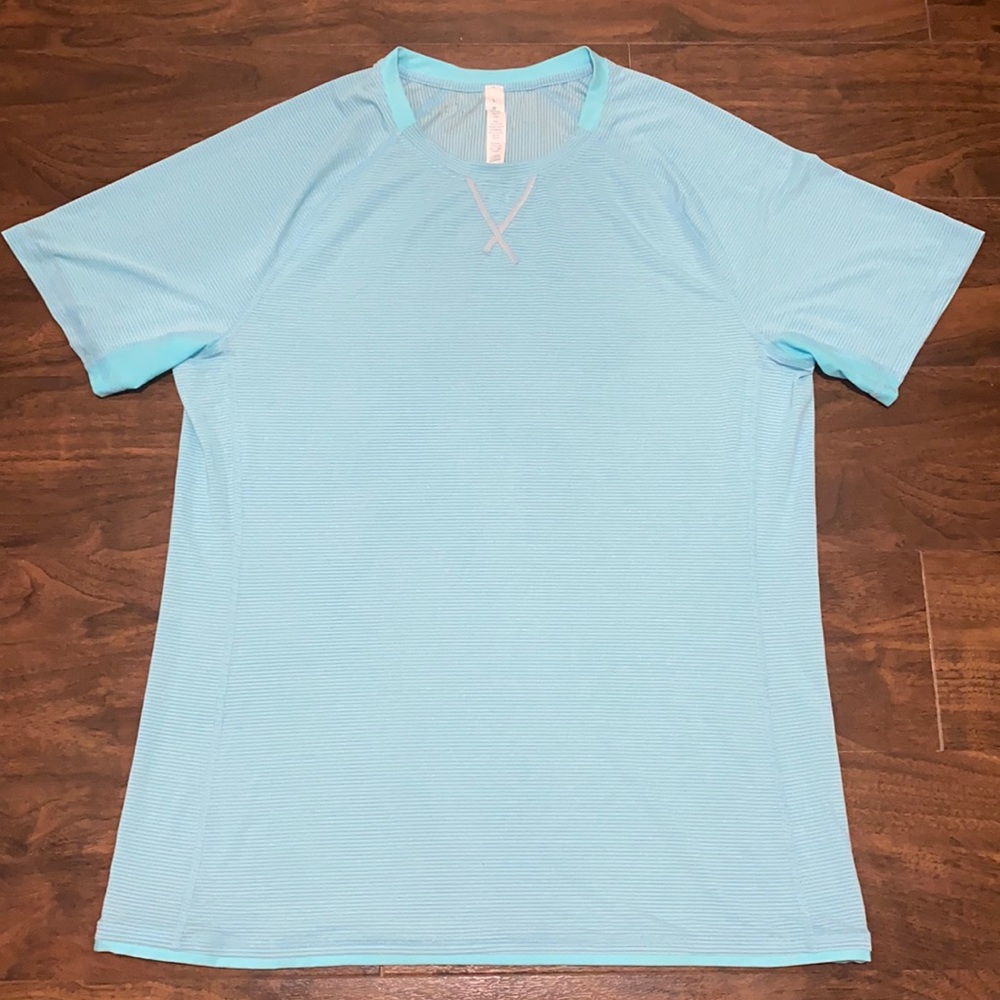 Lululemon Metal Vent Tech Short Sleeve Large